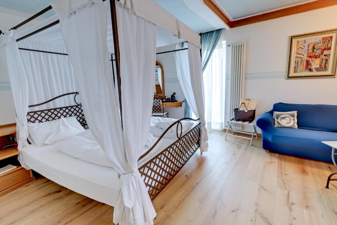 Leading Relax Hotel Maria モエナ エクステリア 写真